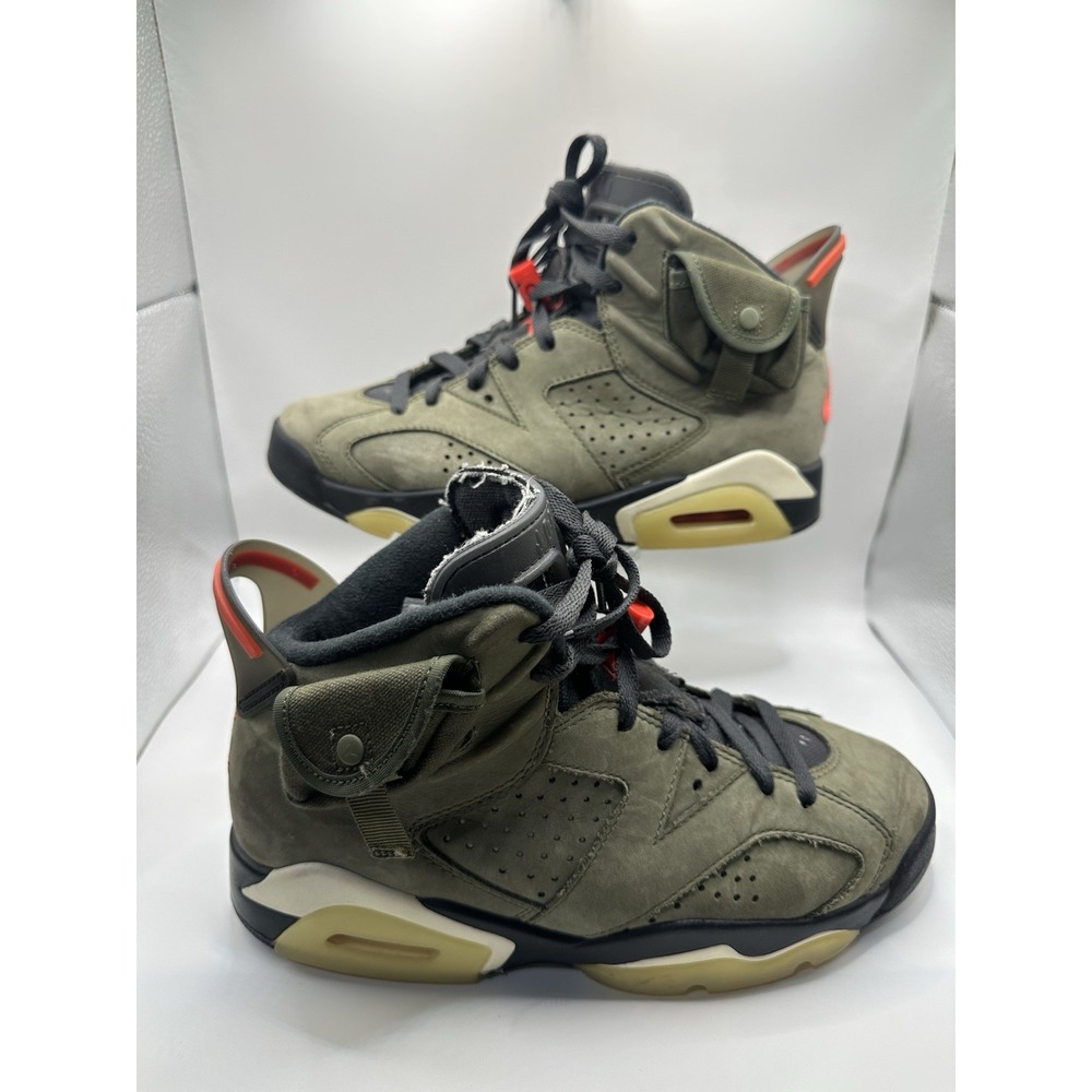 Size 7.5 - Jordan 6 Retro x Travis Scott Mid Olive